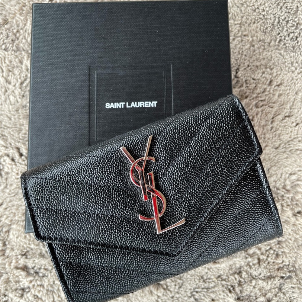 YSL Mono Grain De Poudre Wallet